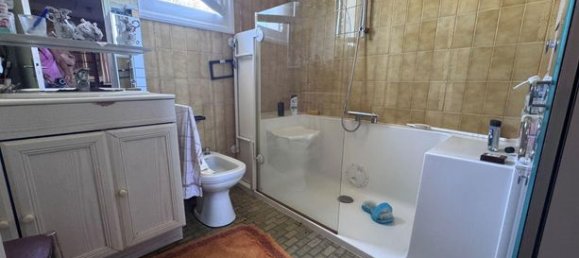 Casa de 5 dormitorios en Limoges, France No. 302993 10