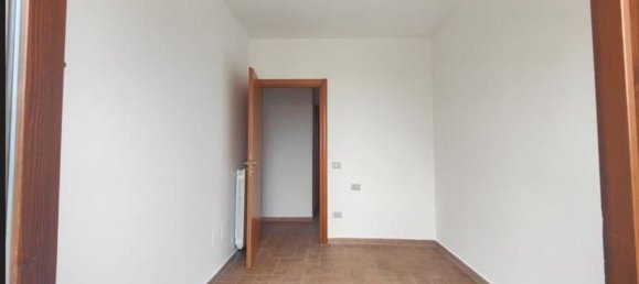 Apartamento de 4 divisões em Santa Croce sull'Arno, Italy N.º 76599 13