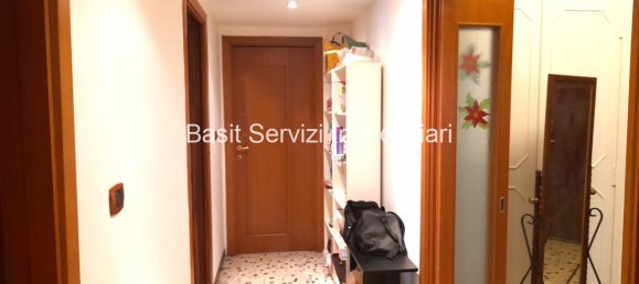 2 Schlafzimmer Wohnung in Rome, Italy, Nr. 65391 9