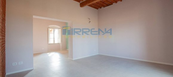 Casa de 9 habitaciónes en Pisa, Italy No. 112913 7