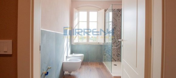 Casa de 9 habitaciónes en Pisa, Italy No. 112913 23