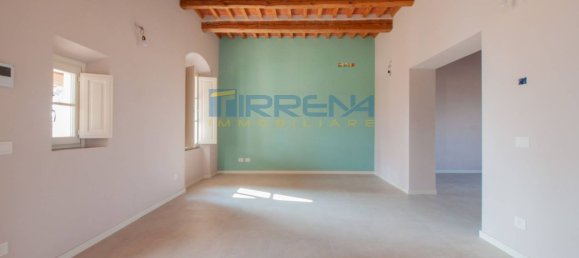 Casa de 9 habitaciónes en Pisa, Italy No. 112913 9