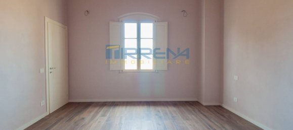 Casa de 9 habitaciónes en Pisa, Italy No. 112913 20