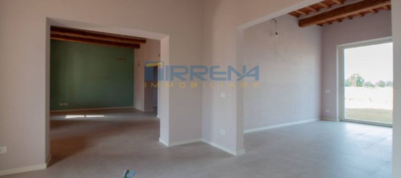 Casa de 9 habitaciónes en Pisa, Italy No. 112913 14