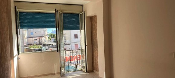 2 bedrooms Apartment in Palermo, Italy No. 125549 3