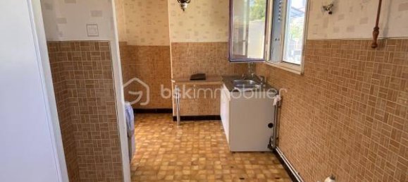 2 Schlafzimmer Haus in Paillart, France, Nr. 253003 5