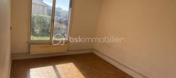 2 Schlafzimmer Haus in Paillart, France, Nr. 253003 6