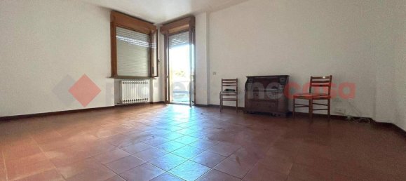 3 bedrooms Apartment in Scandiano, Italy No. 284665 3