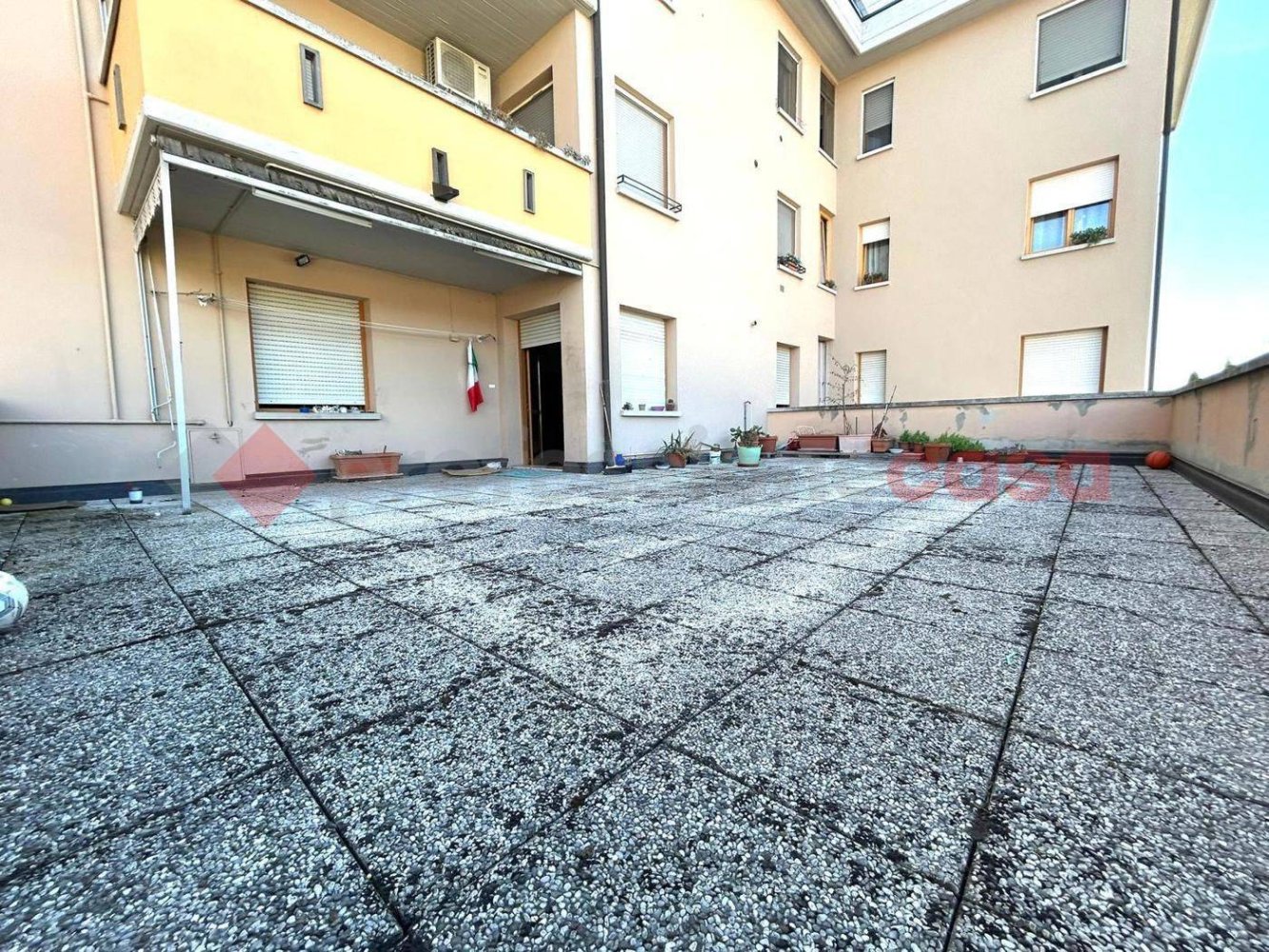 3 bedrooms Apartment in Scandiano, Italy No. 284665