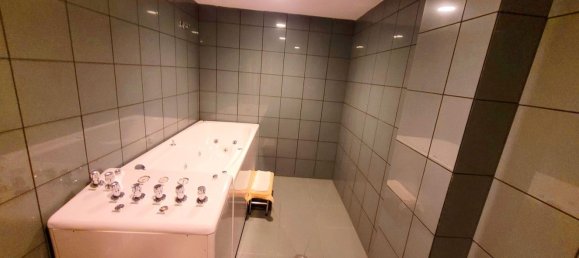 Gewerbliche Immobilie in A Coruna, Spain 100m², Nr. 40021 6