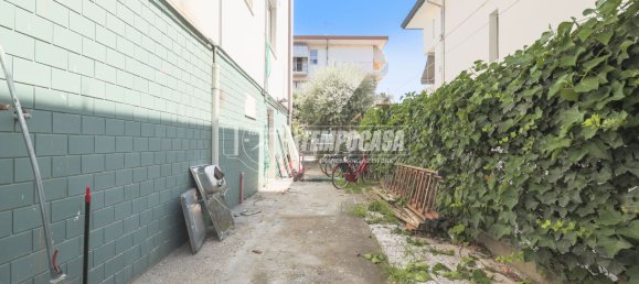 2 bedrooms Apartment in Rimini, Italy No. 298123 14