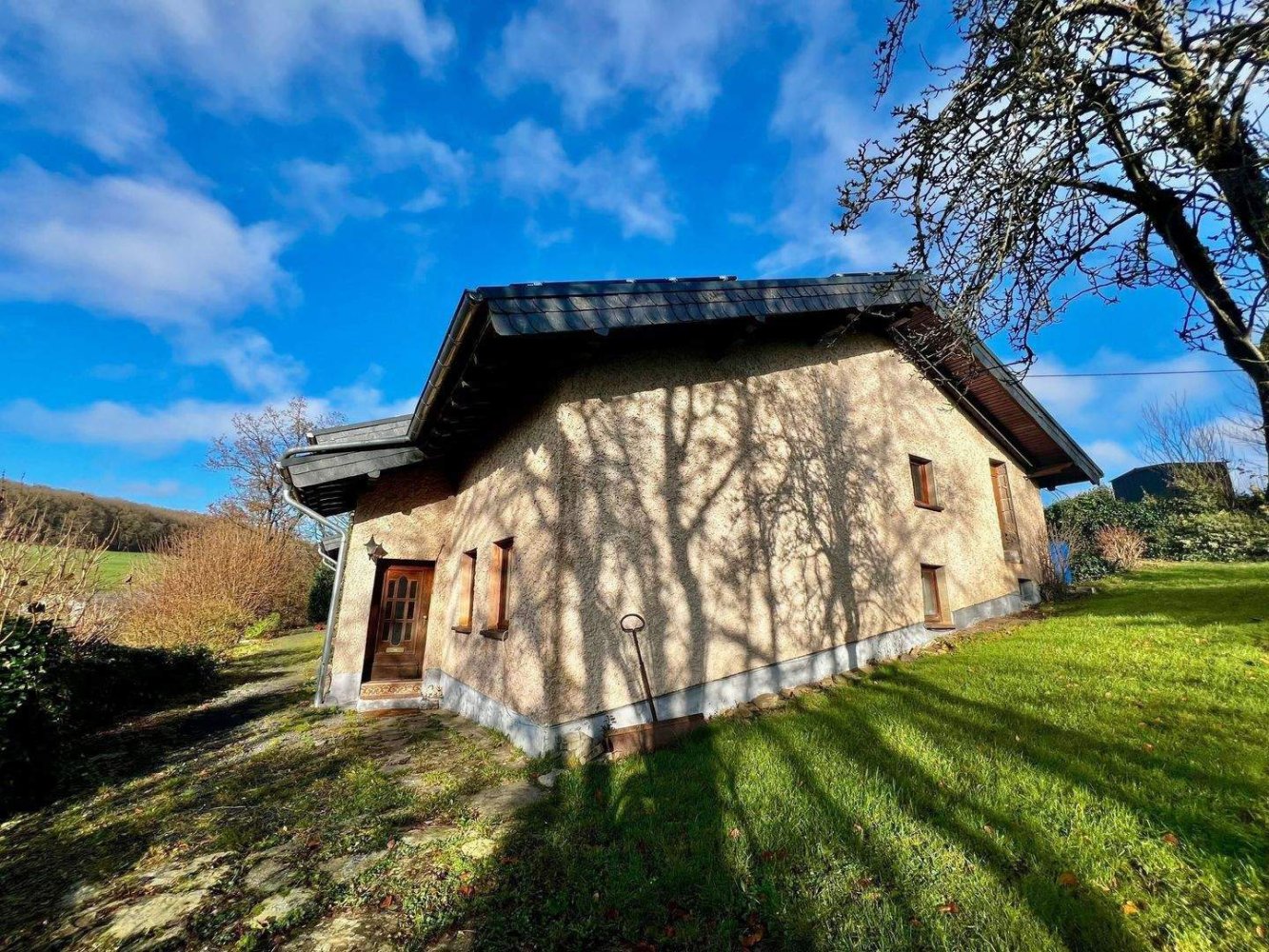 Таунхаус с 8 комнатами в Рейнланд-Пфальц, Германия № 274283