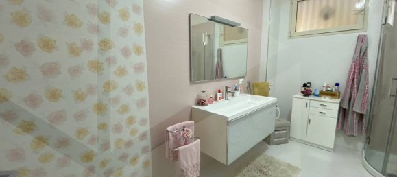 Дом с 5 комнатами в Торремаджоре, Италия № 18786 4