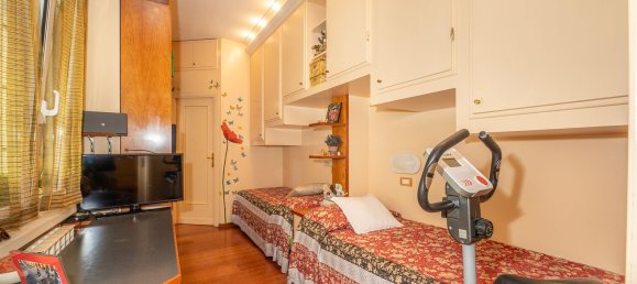 3 bedrooms Apartment in Rome, Italy No. 335206 12