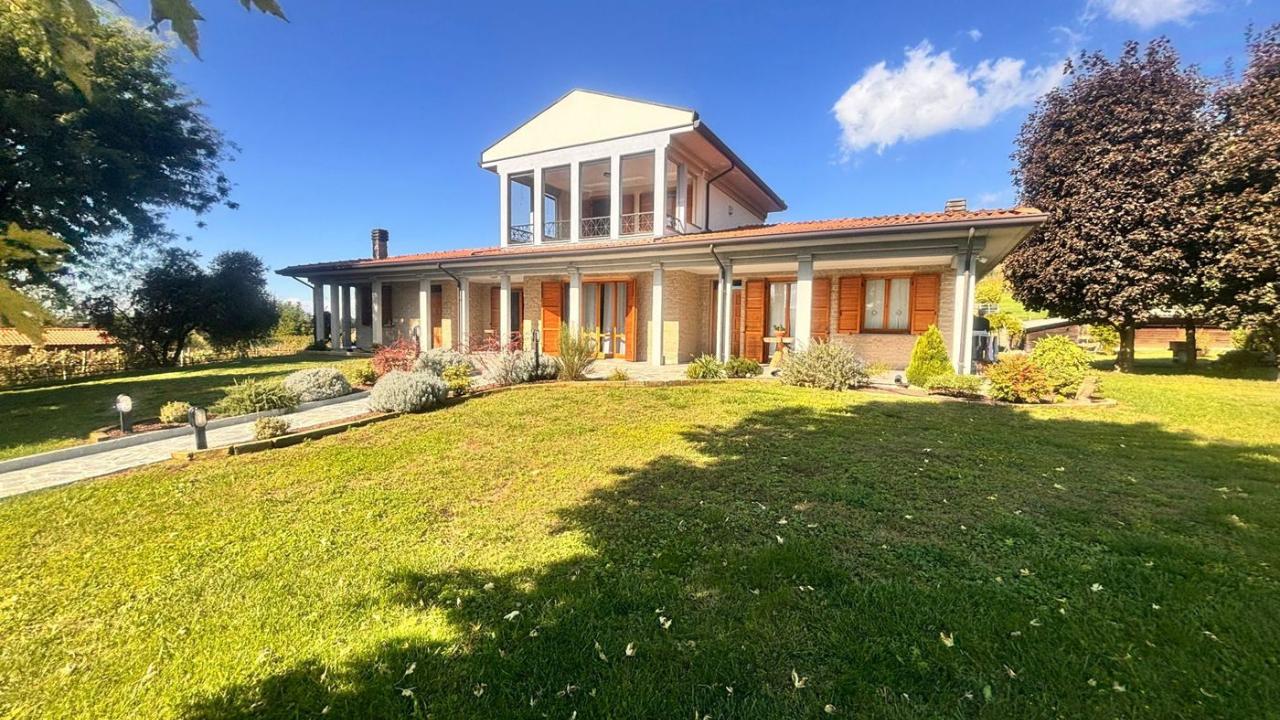 12 rooms Villa in Cigognola, Italy No. 157566