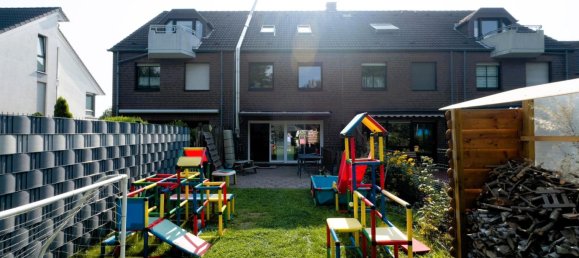 4 chambres Maison de ville à Essen, Germany No. 331872 2