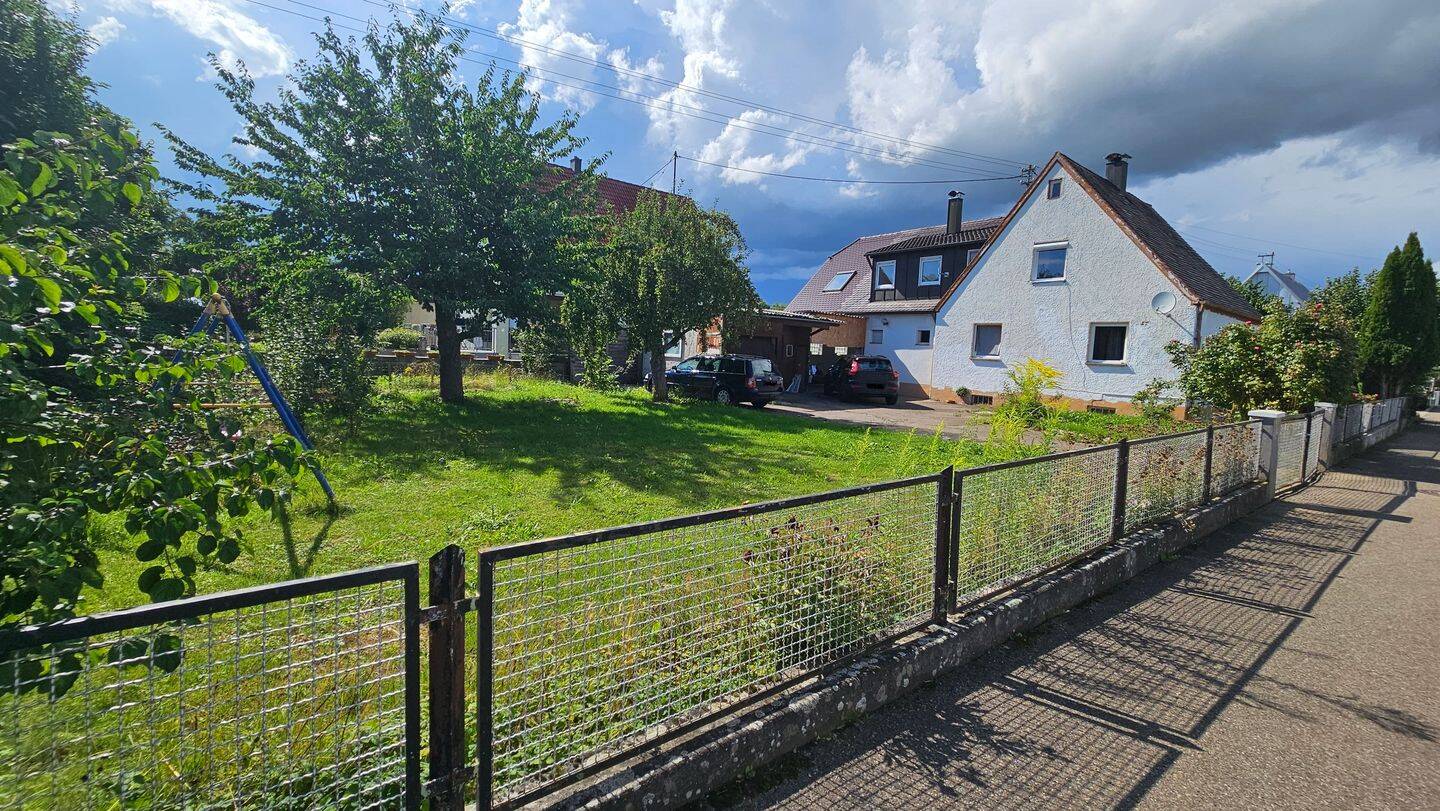 Casa de 4 dormitorios en Dillingen an der Donau, Germany No. 313972