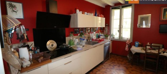 Casa de 5 dormitorios en Pierre-de-Bresse, France No. 289907 10