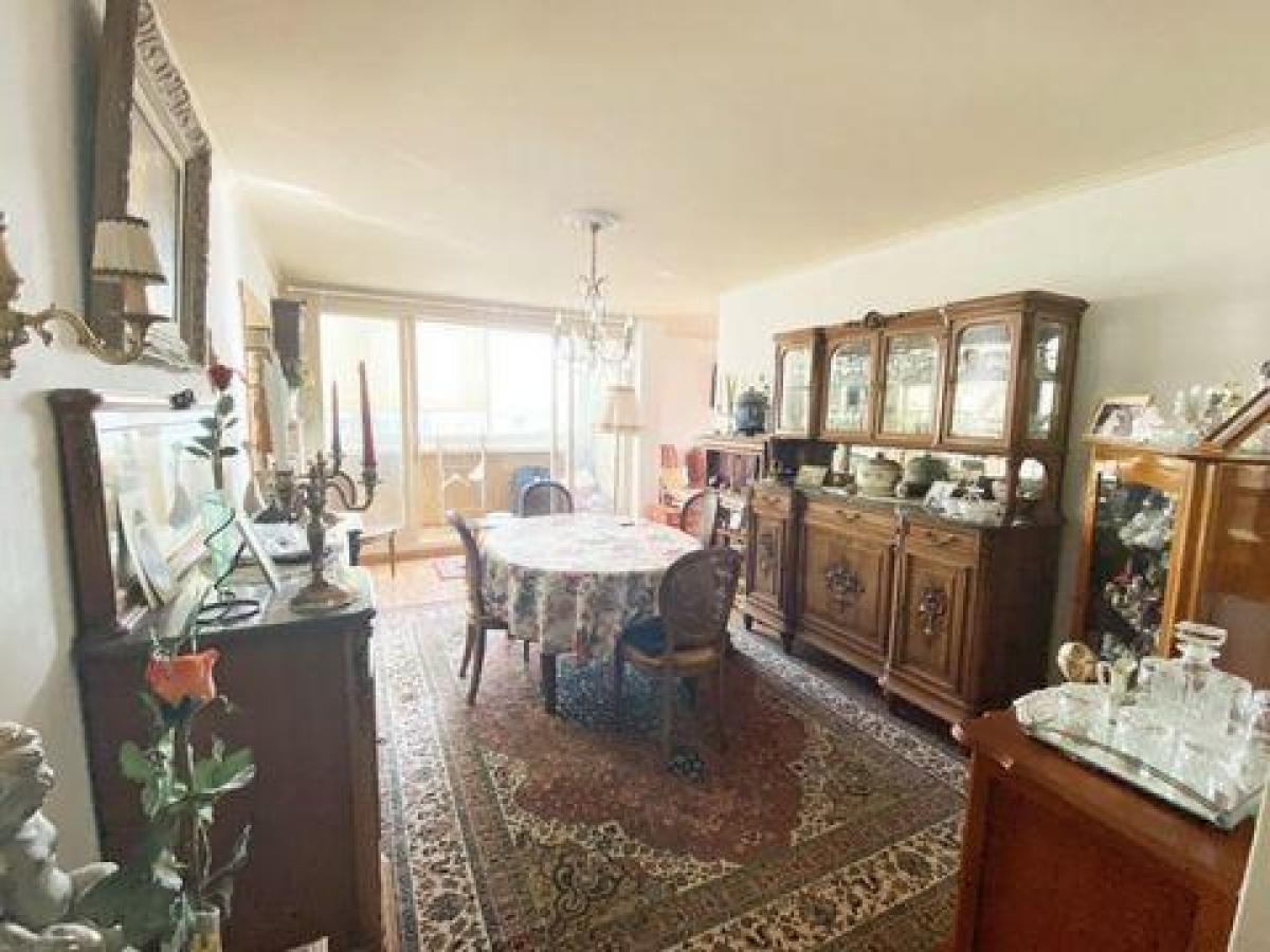 2 bedrooms Apartment in Franconville, France No. 31621