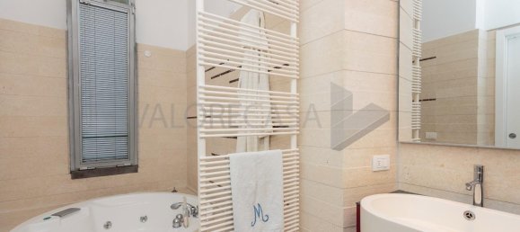 4 bedrooms Villa in Carrara, Italy No. 48119 28