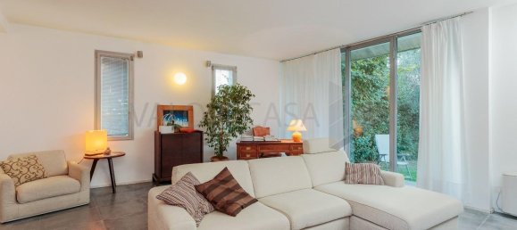 4 bedrooms Villa in Carrara, Italy No. 48119 10