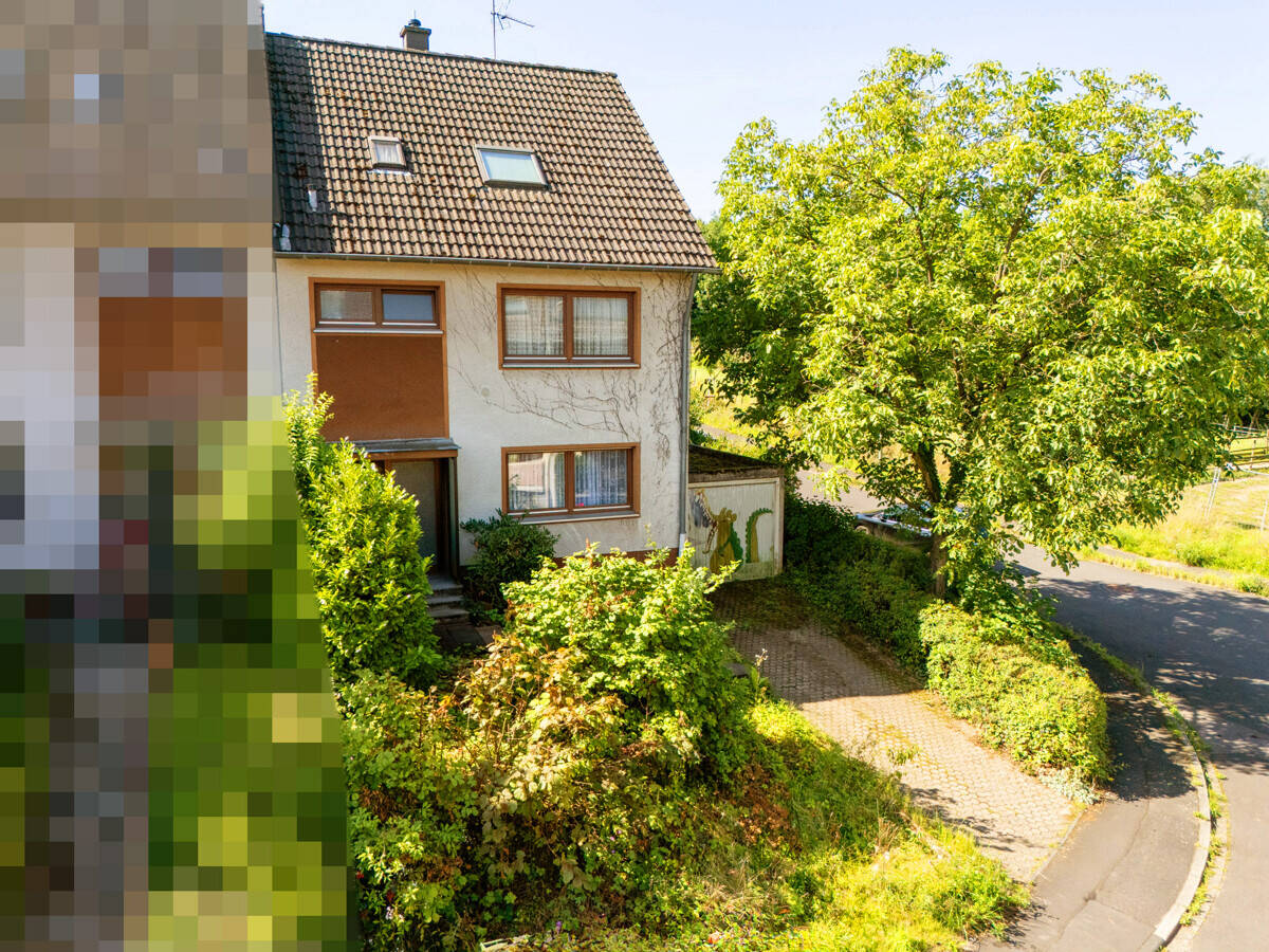 4 chambres Maison de ville à Rosrath, Germany No. 322933