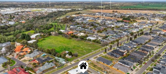 4 bedrooms House in Werribee, Australia No. 351 22