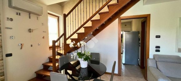 Квартира с 3 комнатами в Каприоло, Италия № 271898 11