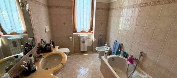 Квартира с 3 комнатами в Каприоло, Италия № 271898 29