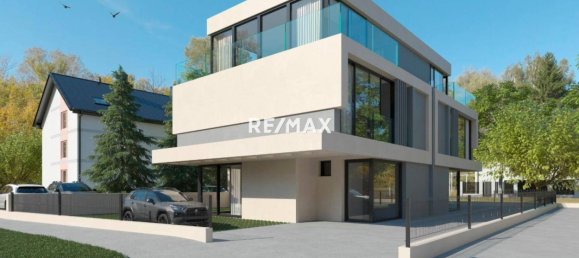 406m² Land in Schwechat, Austria No. 165627 4