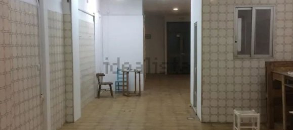 Propiedad comercial en Valencia, Spain 105 m² No. 64869 3
