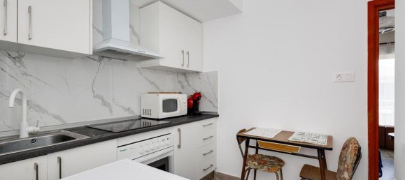 3 bedrooms Penthouse in Alicante, Spain No. 181789 9