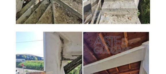 Casa de 11 habitaciónes en Orte, Italy No. 203961 42