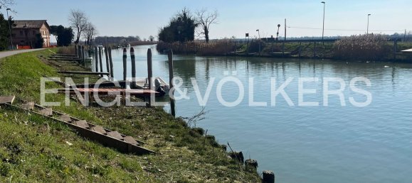 Здание 5796м² в Каорле, Италия № 105545 13