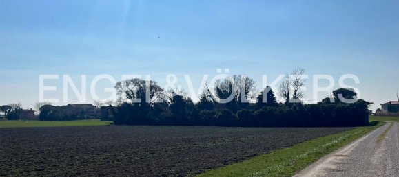 Здание 5796м² в Каорле, Италия № 105545 8