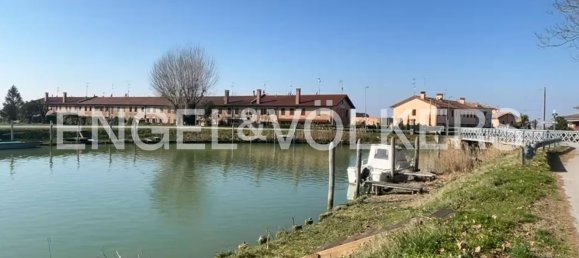 Здание 5796м² в Каорле, Италия № 105545 4