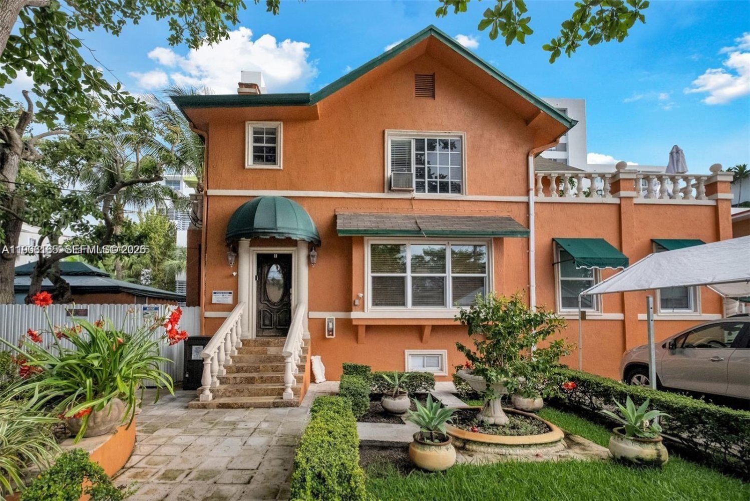  فيلا في Miami, USA 37.16متر مربع رقم 615657