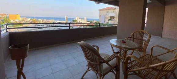3 bedrooms Apartment in Germasogeia, Cyprus No. 7965 8