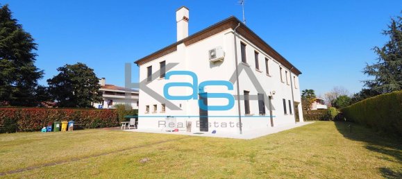6 rooms Villa in Quinto di Treviso, Italy No. 99796 25