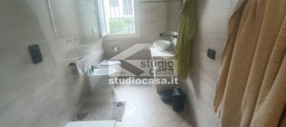 3 rooms Apartment in Trigolo, Italy No. 269482 11