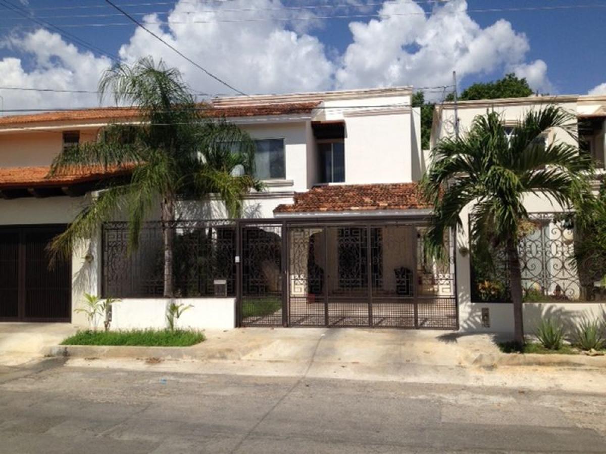 Casa de 4 dormitorios en Yucatán, Mexico No. 180778