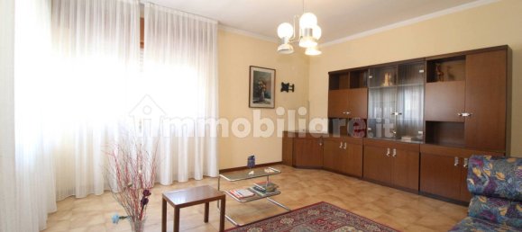 3 bedrooms Villa in Trissino, Italy No. 322660 5