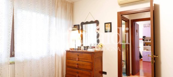 3 bedrooms Apartment in Bologna, Italy No. 58322 41