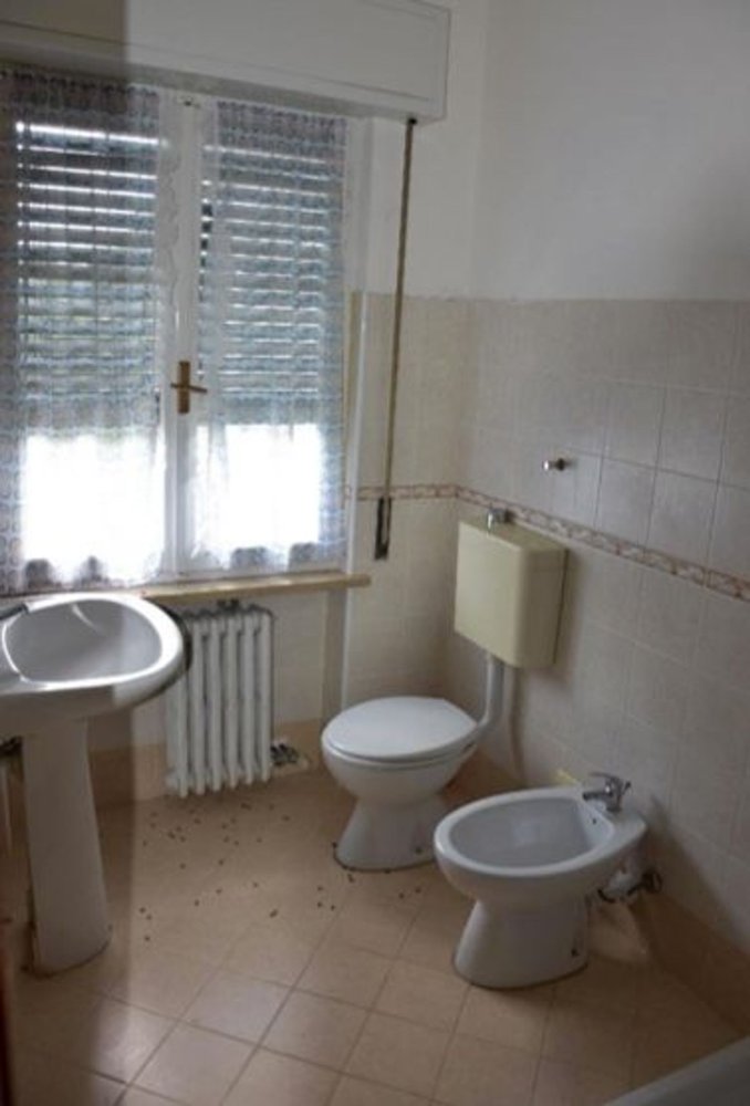 5 rooms House in Sant'Ambrogio di Valpolicella, Italy No. 192797