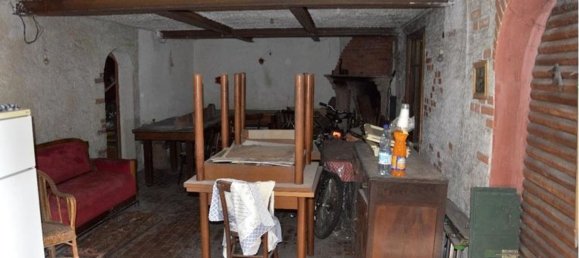 5 rooms House in Sant'Ambrogio di Valpolicella, Italy No. 192797 4