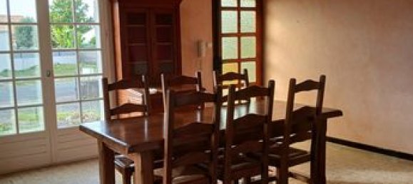 3 bedrooms House in Dompierre-sur-Yon, France No. 291390 9