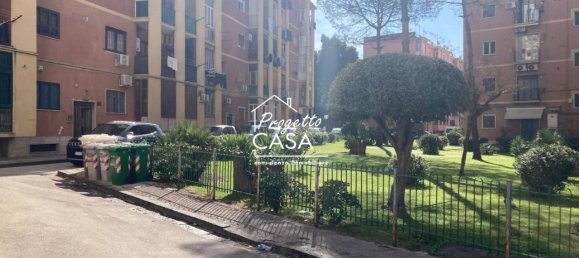 3 rooms Apartment in Naples, Italy No. 135223 15