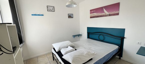 Гараж с 8 комнатами в Нё-ле-Мин, Франция № 222518 3