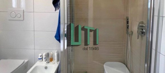 2 bedrooms Apartment in Florence, Italy No. 155129 2