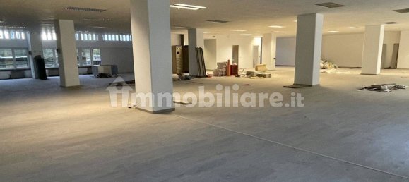 1 room Office in Rozzano, Italy No. 213435 2